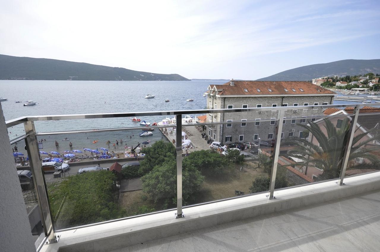 Apartments Admiral Herceg Novi Exterior photo