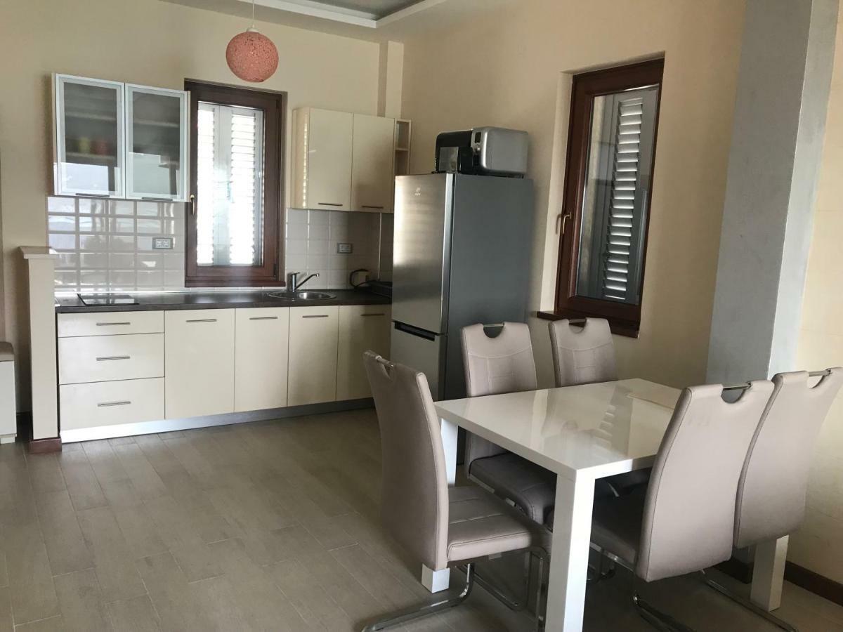Apartments Admiral Herceg Novi Exterior photo